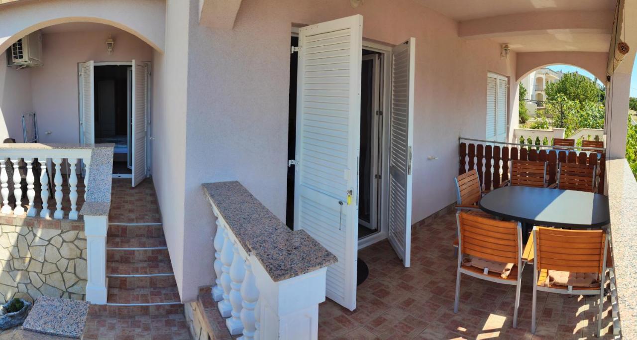 Apartmani Sabira Novi Vinodolski Extérieur photo