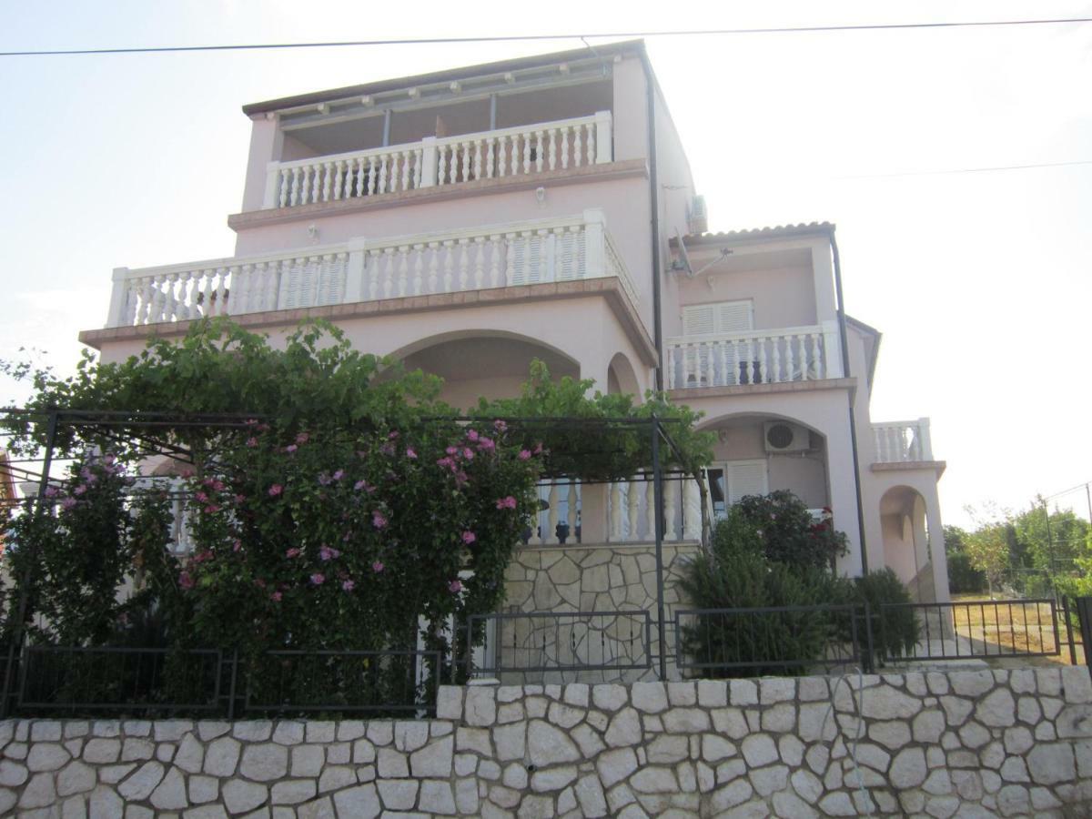 Apartmani Sabira Novi Vinodolski Extérieur photo